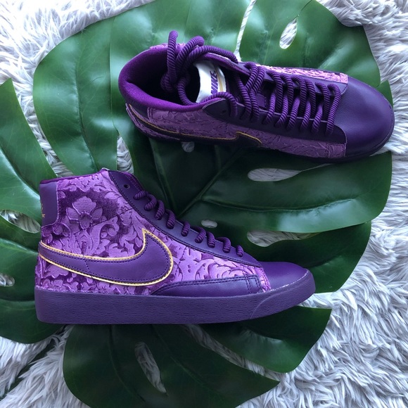 **SOLD** Nike Blazer Mid Velvet 💜 - Picture 6 of 8